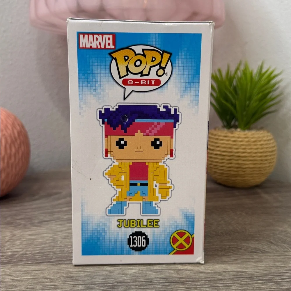 Funko 8-Bit X-Men Jubilee Figure - Bobblehead
